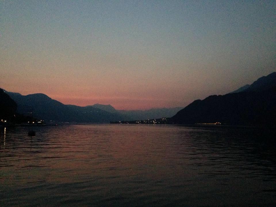 L For Lake Мандельо дел Ларио Екстериор снимка